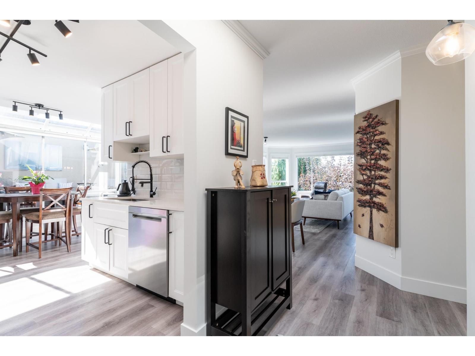 501 1225 MERKLIN STREET, White Rock