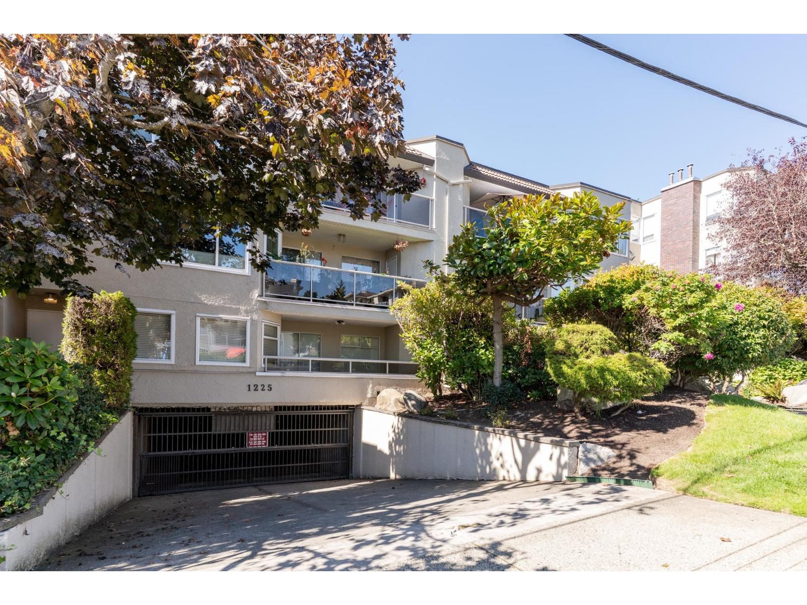 501 1225 MERKLIN STREET, White Rock