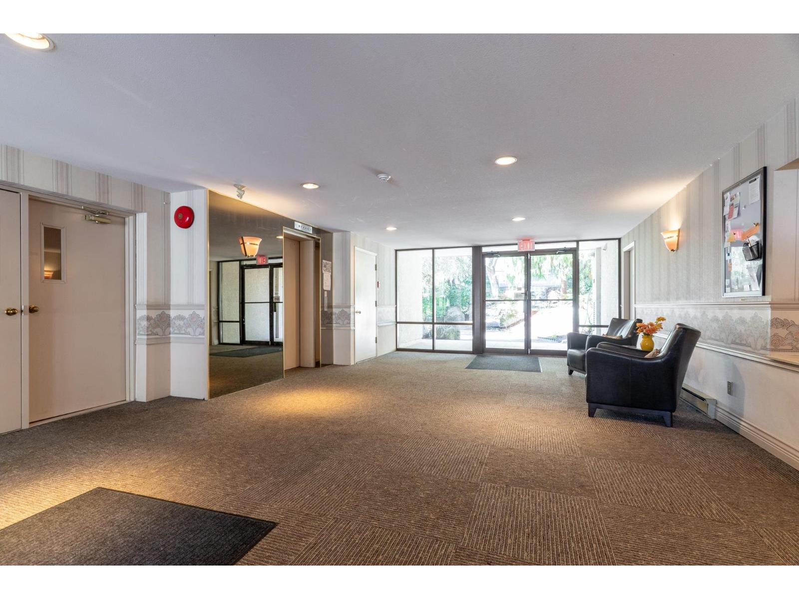 501 1225 MERKLIN STREET, White Rock