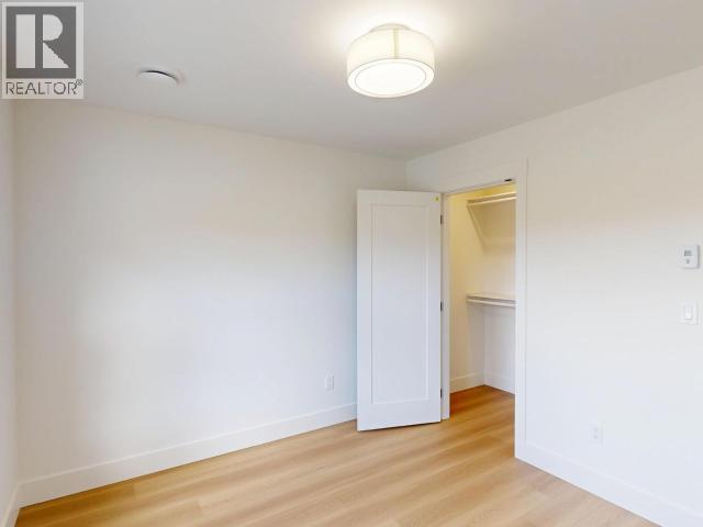 4114 BEAUSEJOUR AVENUE - 16