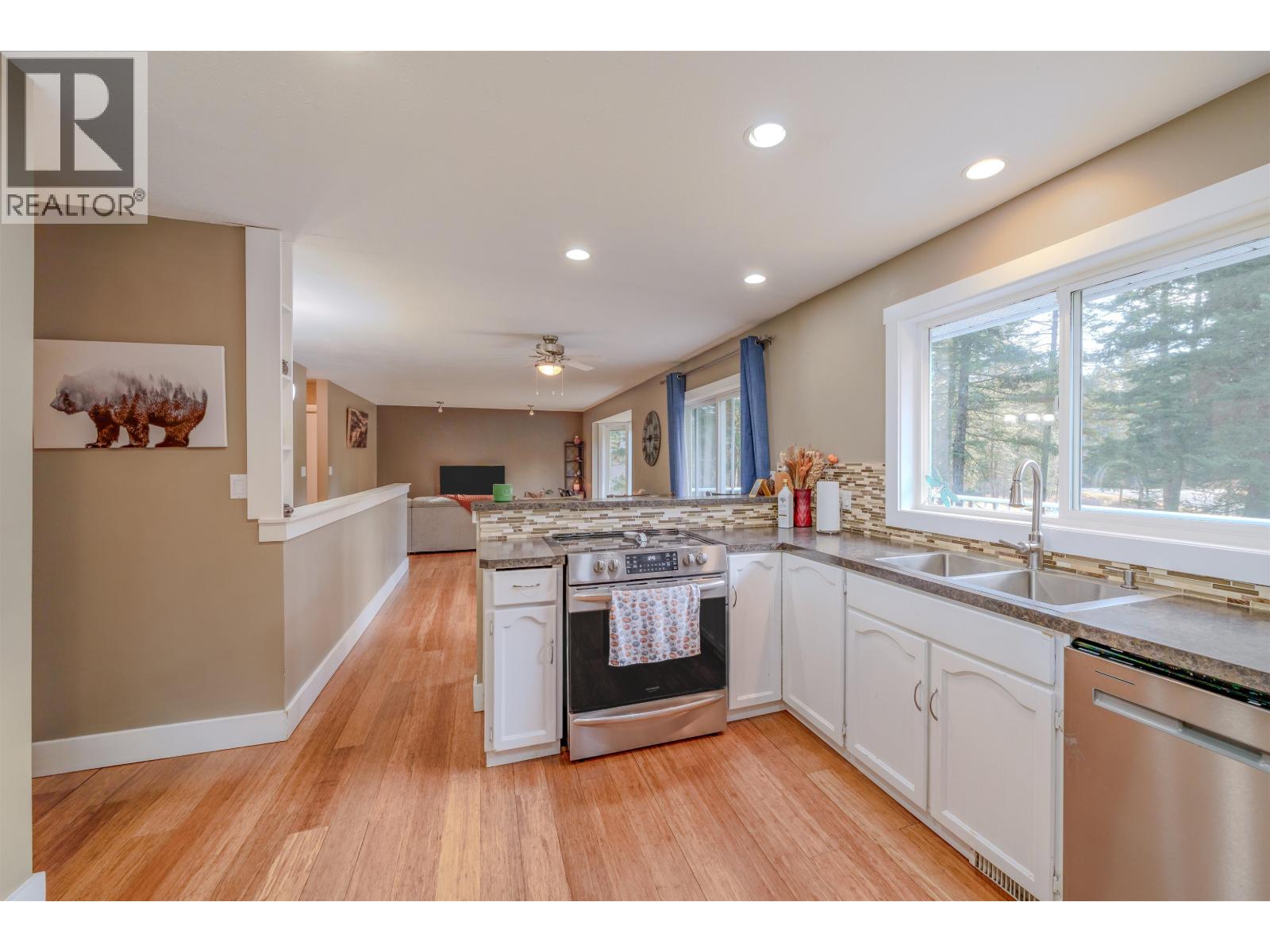 5423 KITSUM COURT - 7