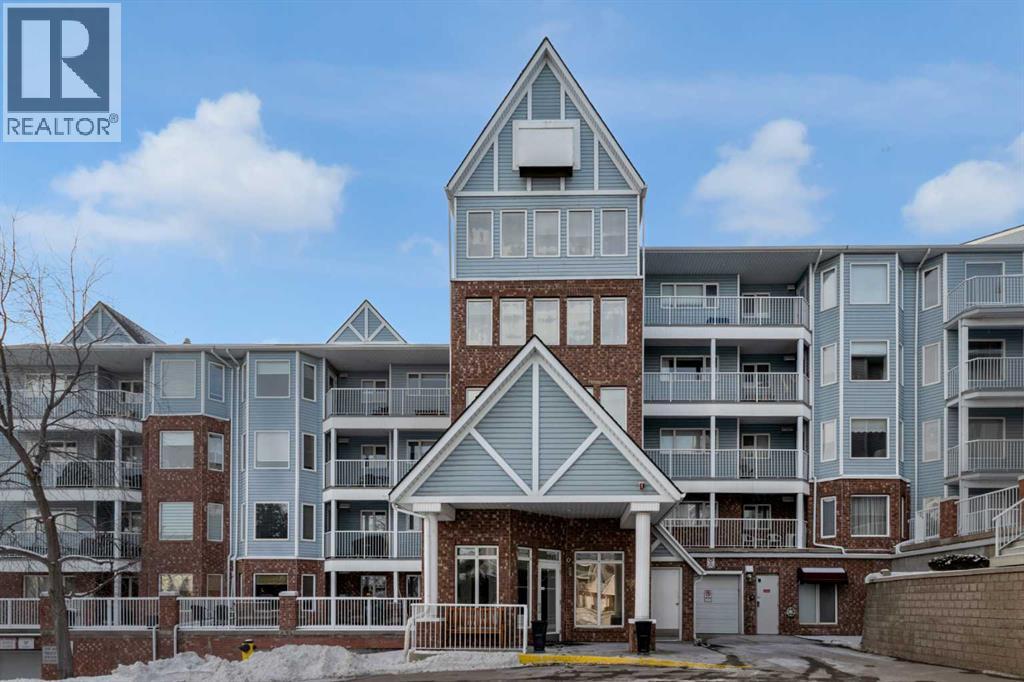 206, 3206 Hawksbrow Point NW, Calgary, Alberta