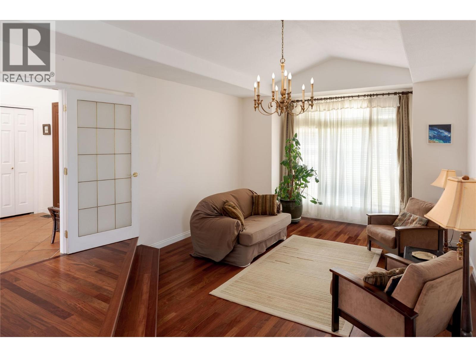 740 ROYAL PINE Drive, Kelowna