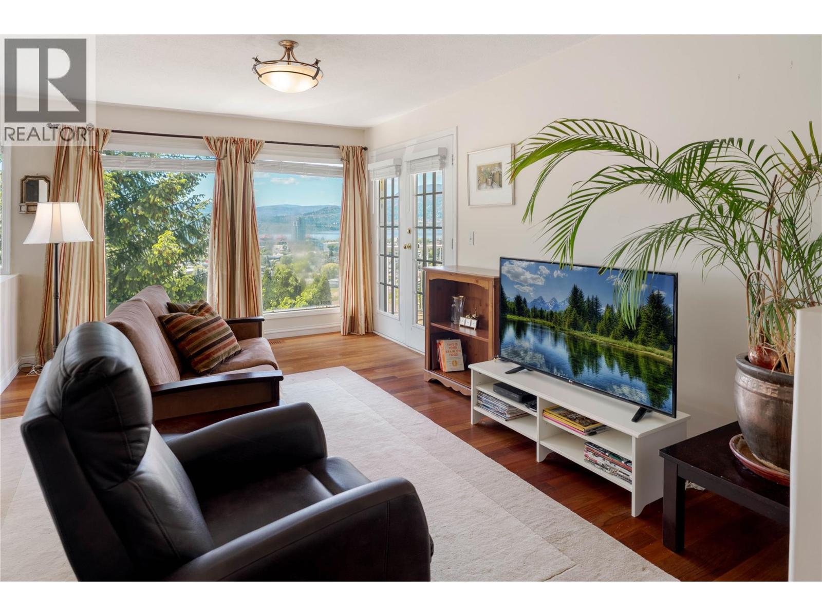 740 ROYAL PINE Drive, Kelowna