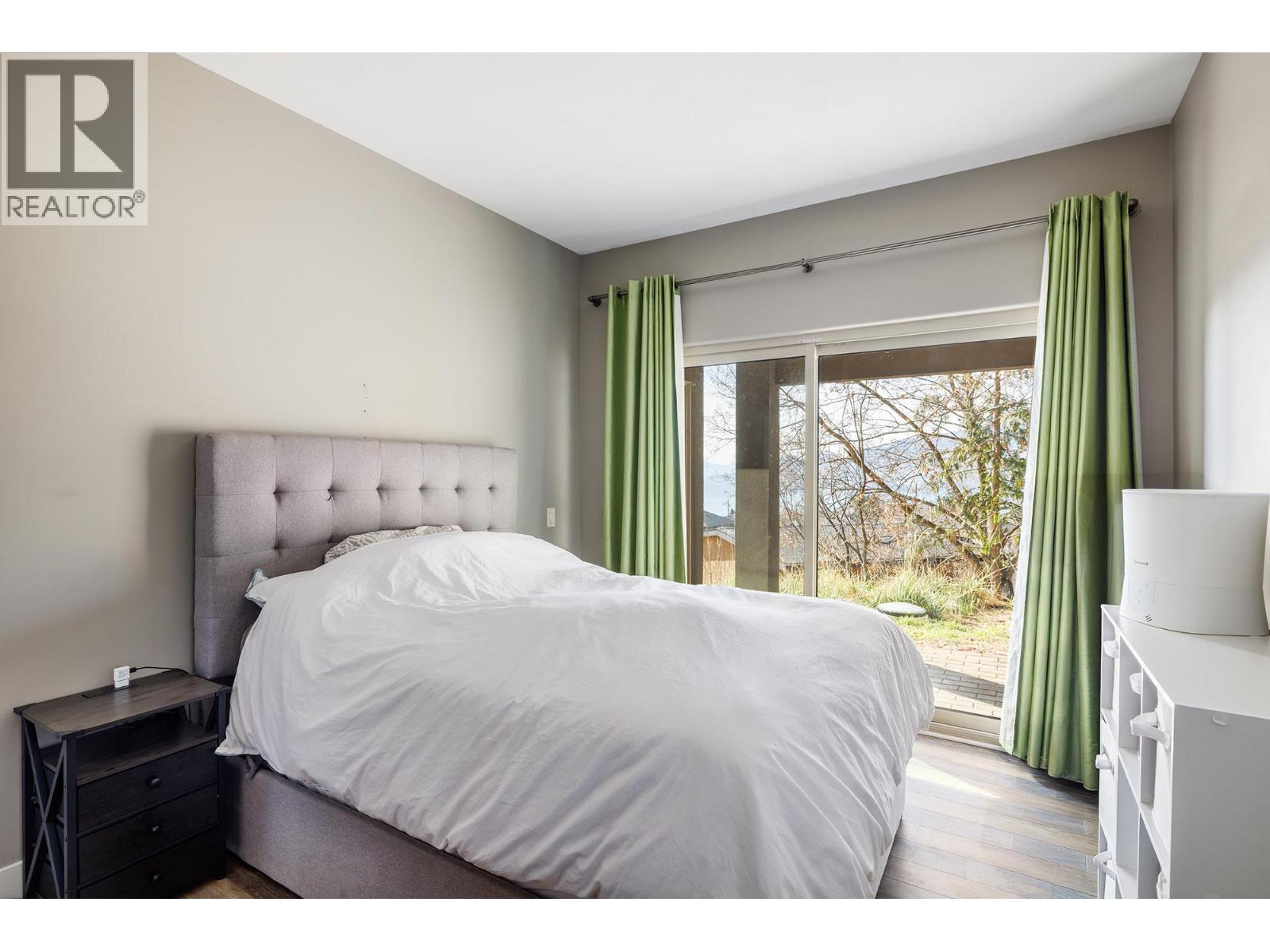 5987 Meldrum Place, Peachland