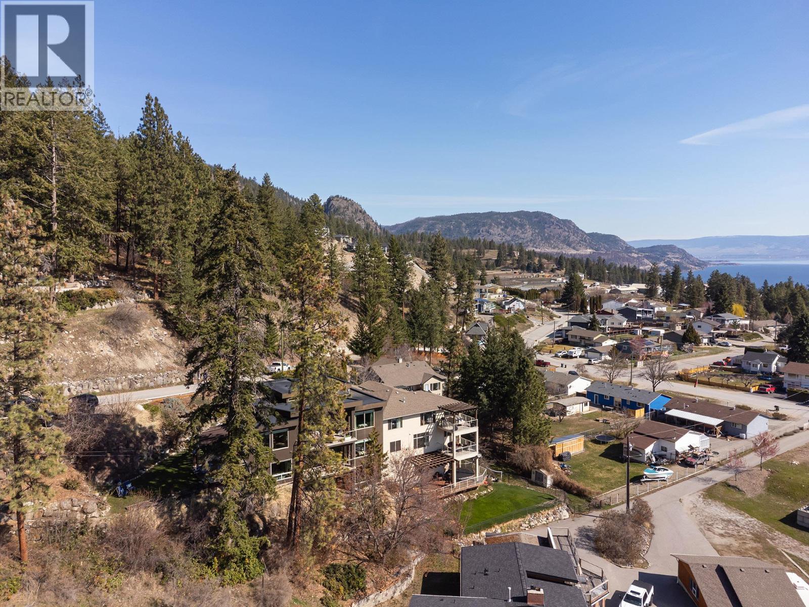 5987 Meldrum Place, Peachland