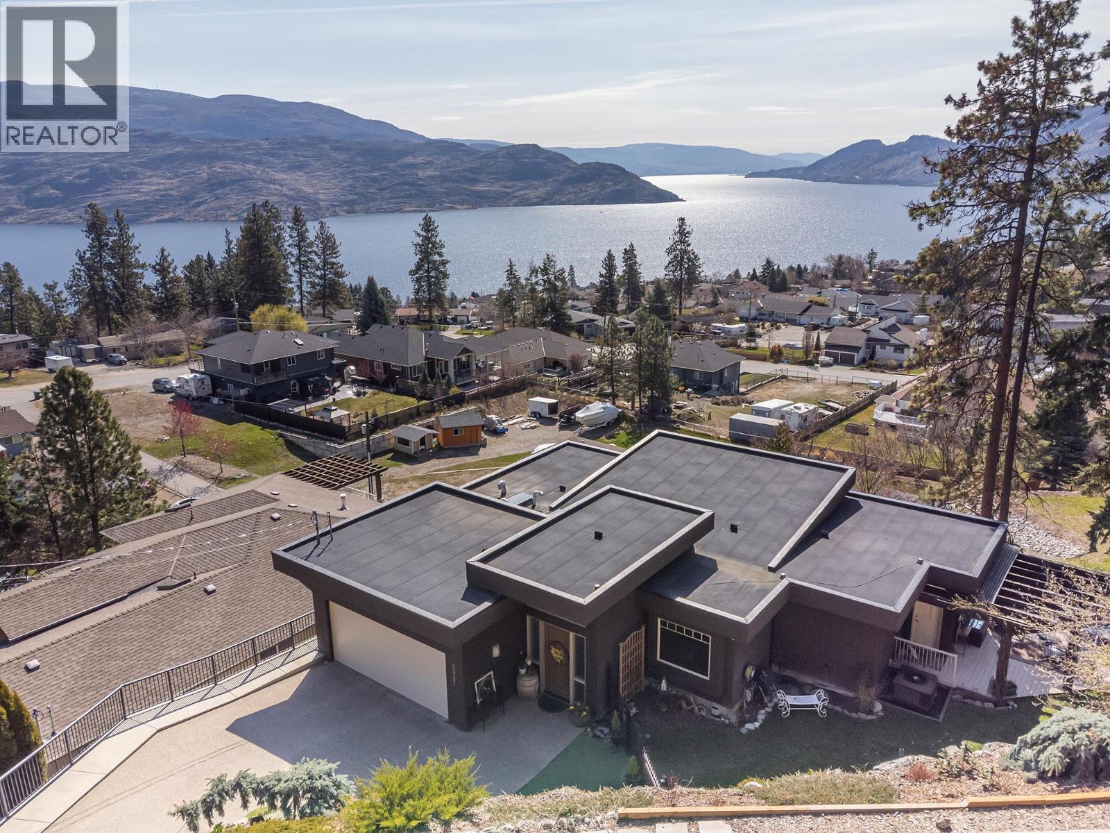 5987 Meldrum Place, Peachland