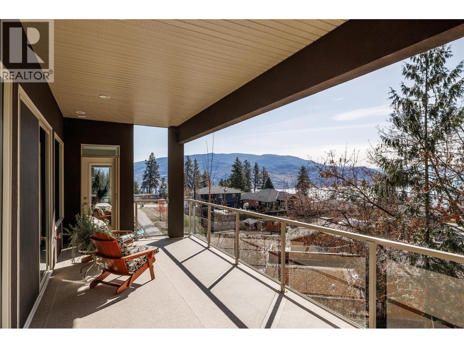 5987 Meldrum Place, Peachland