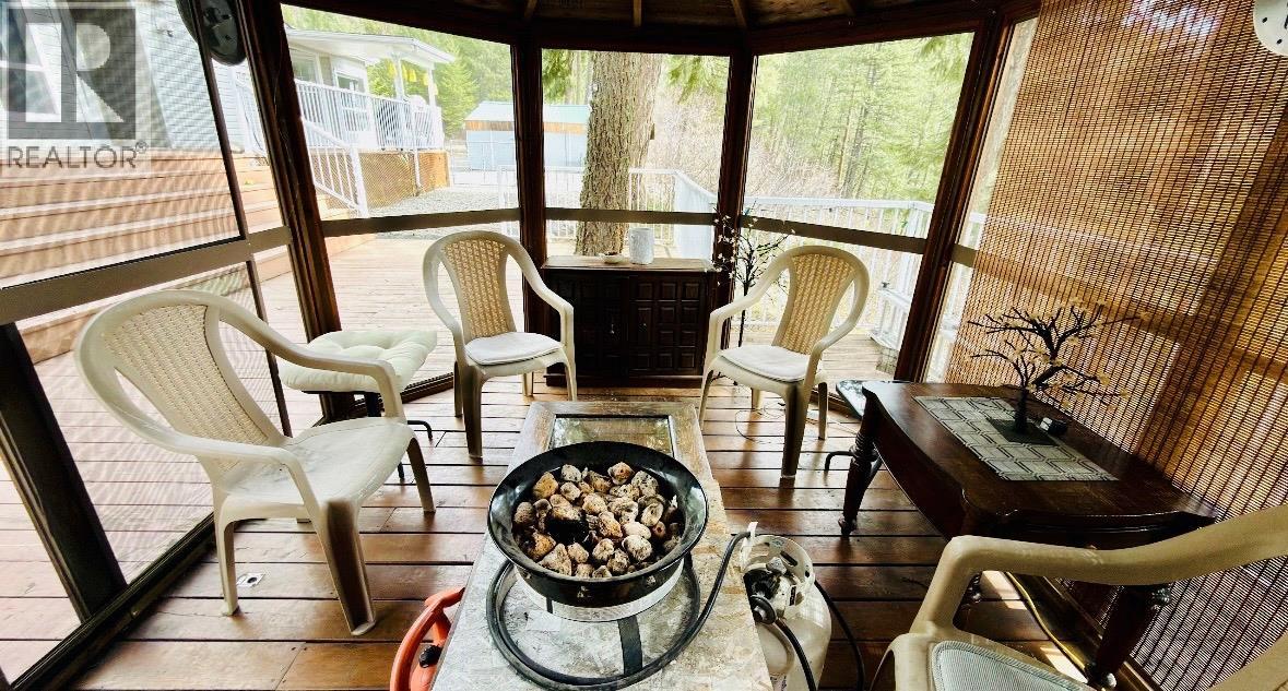 7743 MCRAE Road, Christina Lake