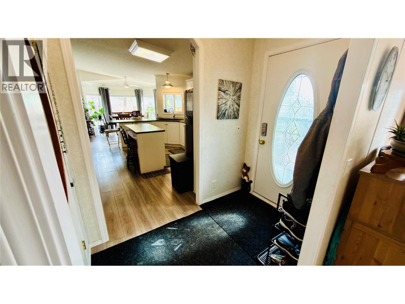 7743 MCRAE Road, Christina Lake