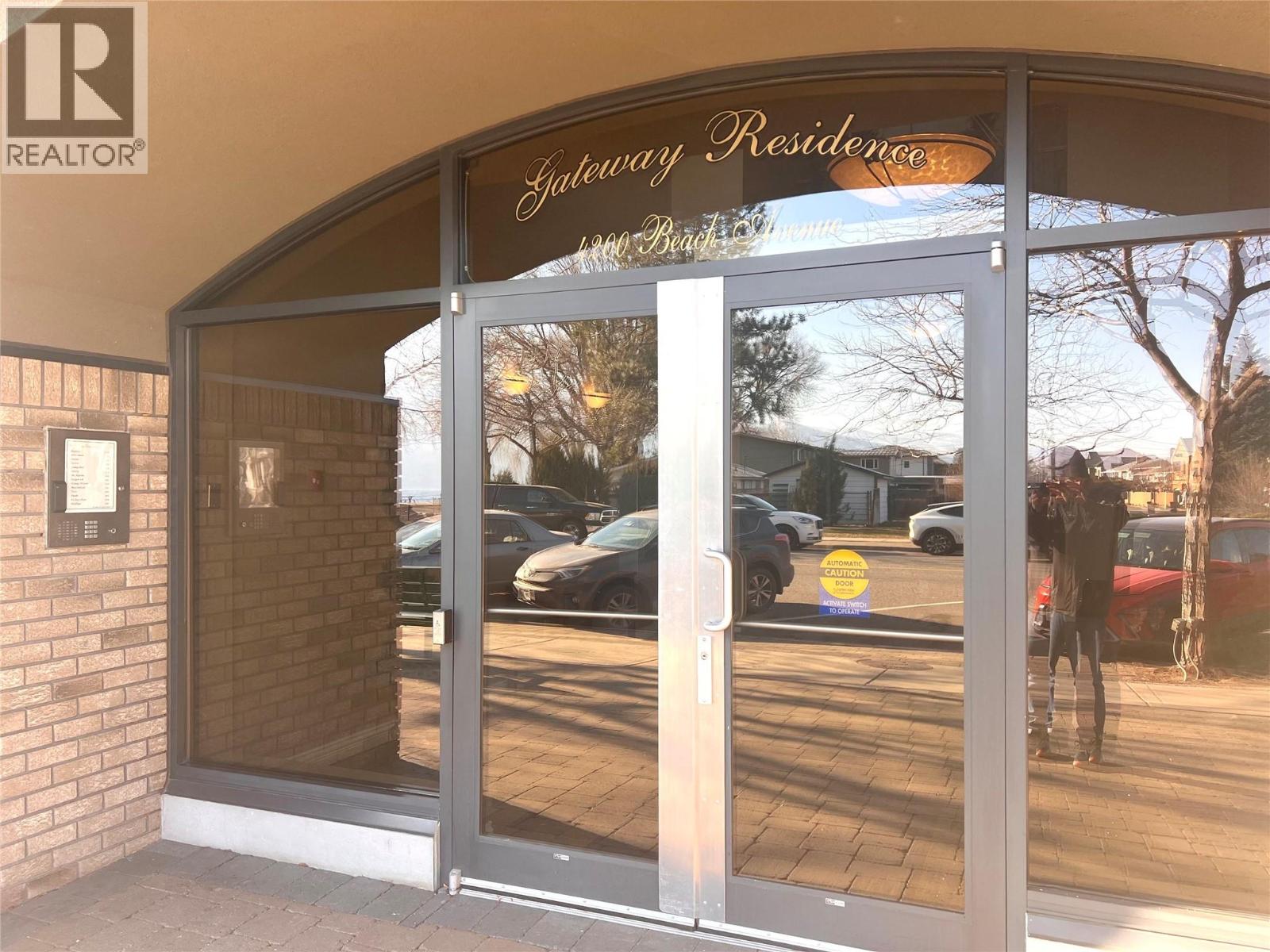 #201 4200 BEACH AVENUE - 46