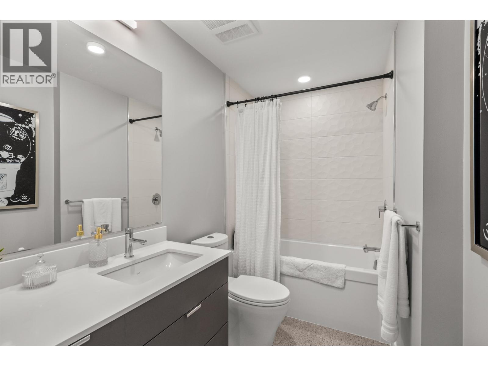 #615-2431 RABBIT Drive, Delta