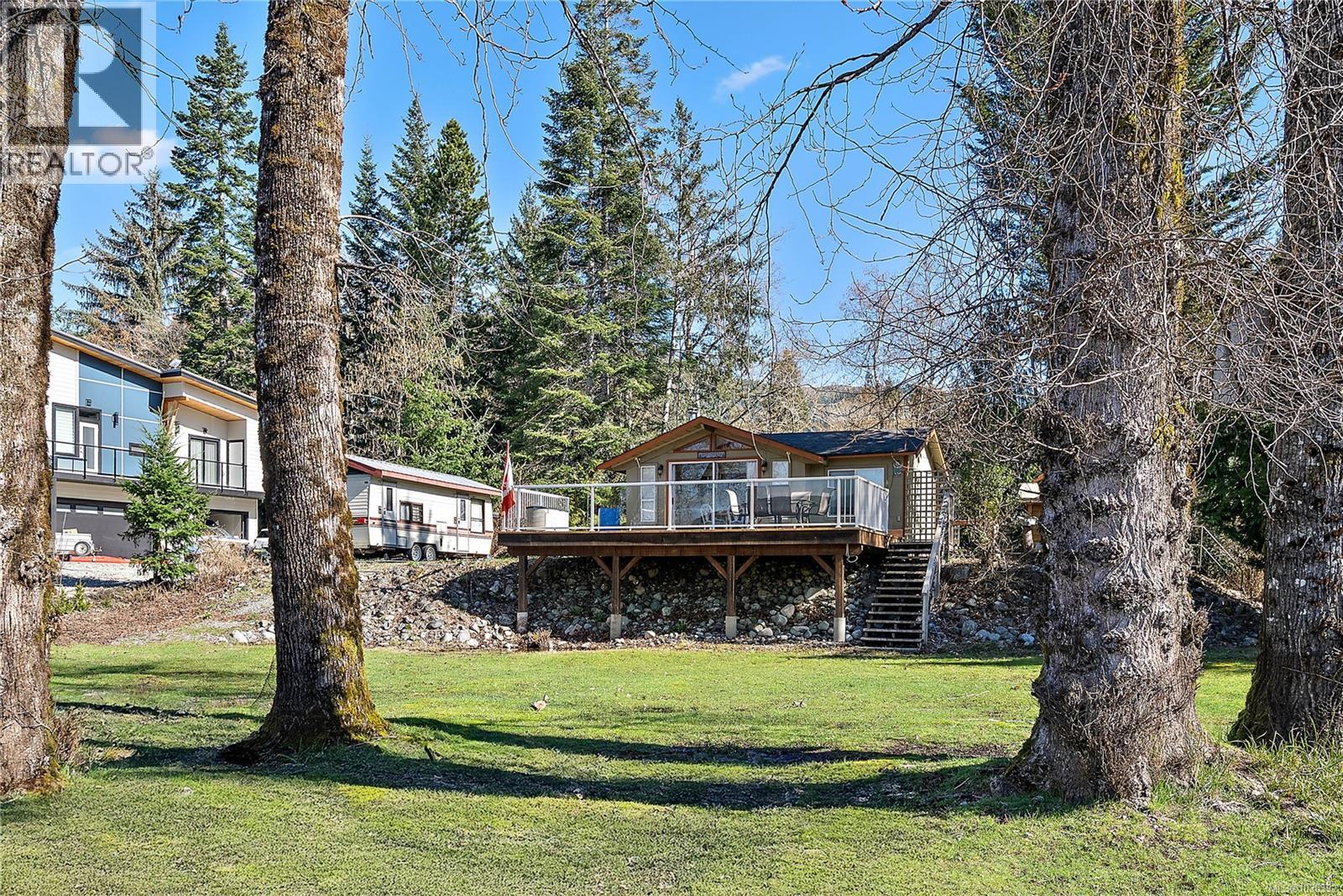  7302 Peri Road, Lake Cowichan
