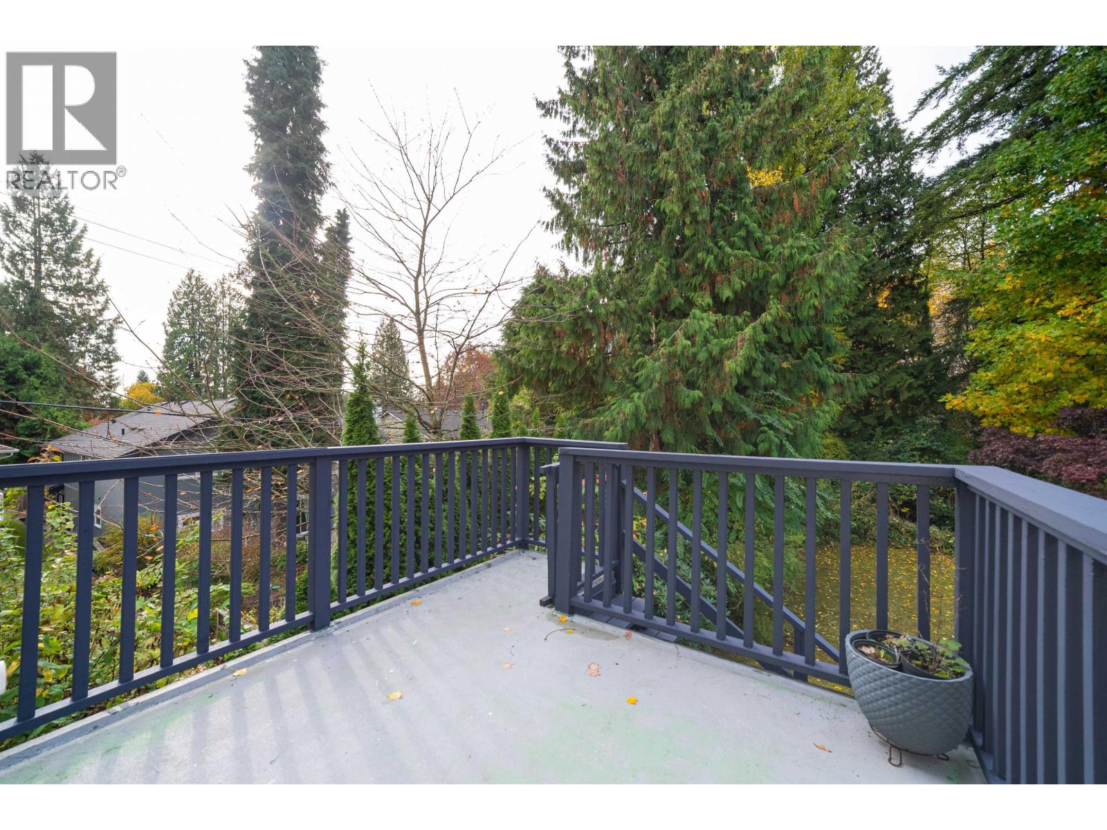 1931 WESTVIEW DRIVE, North Vancouver