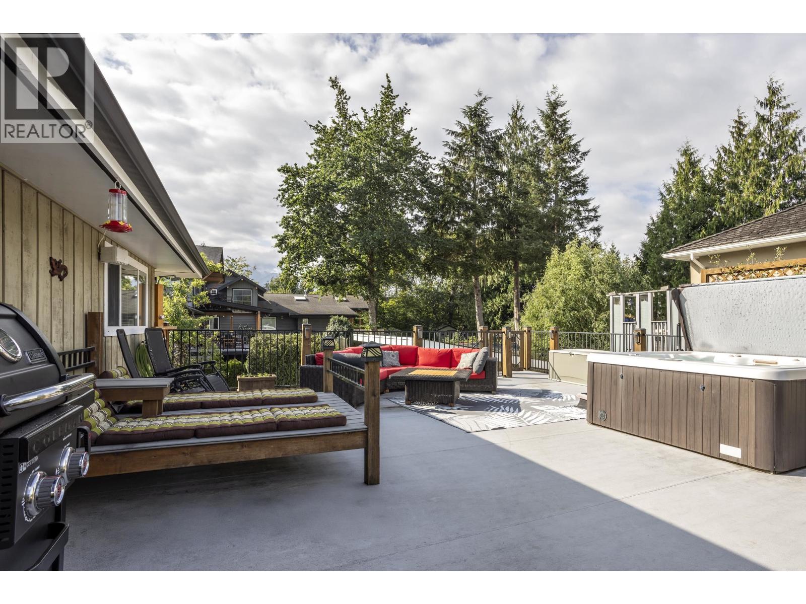 40251 KALODON ROAD, Squamish