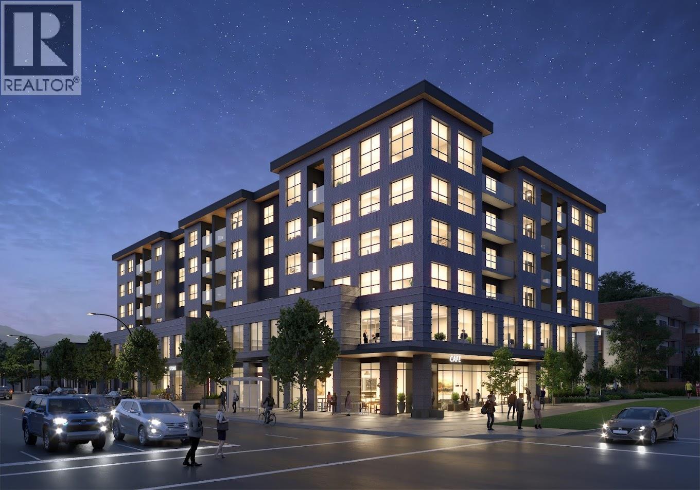 250 1740 LONSDALE AVENUE, North Vancouver