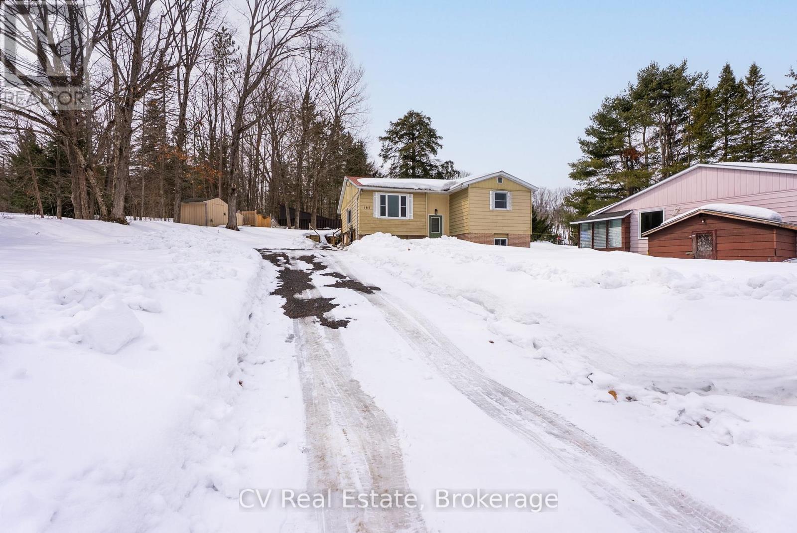 165 WATSON LANE - 33