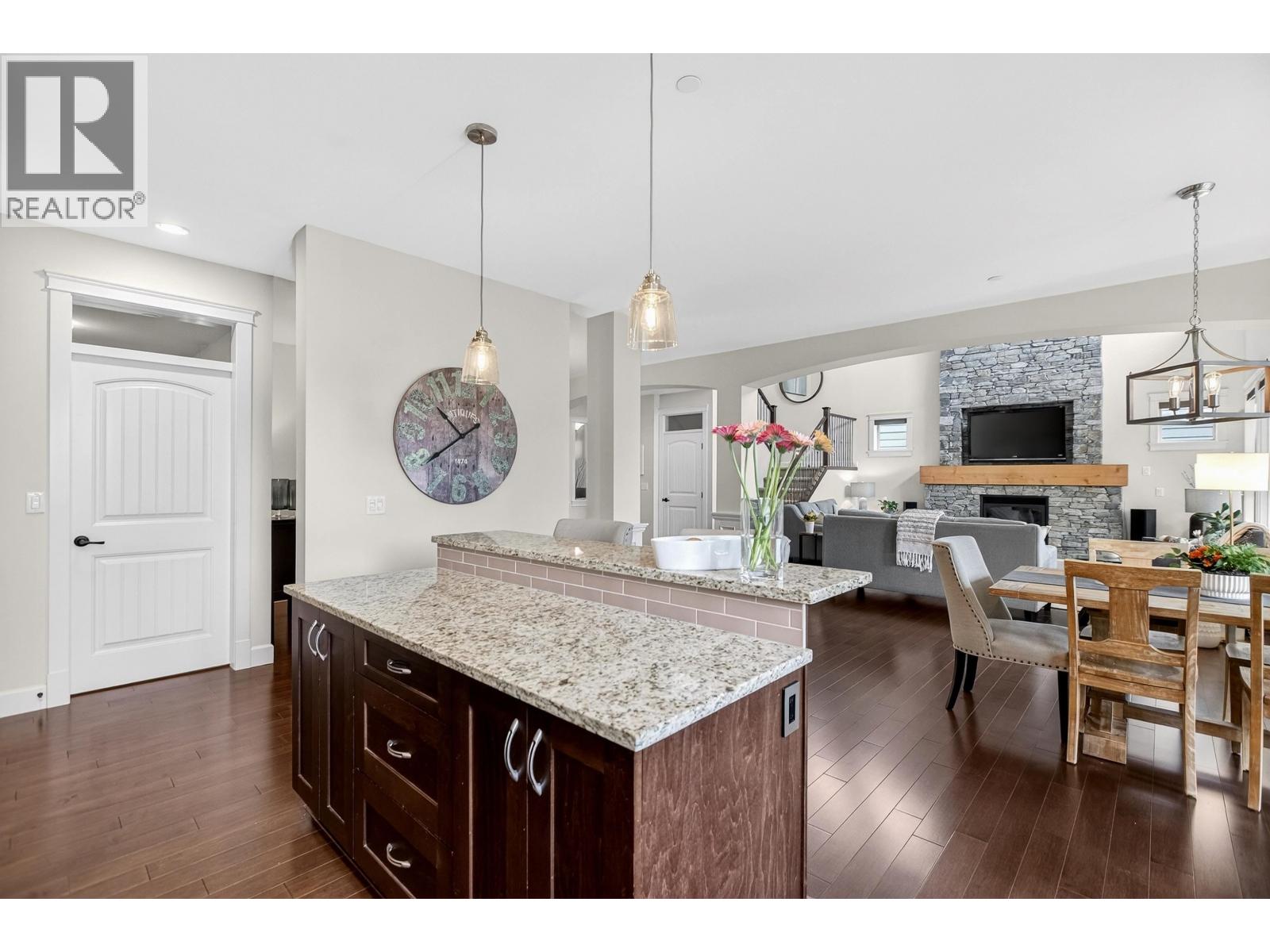 24409 KIMOLA DRIVE, Maple Ridge