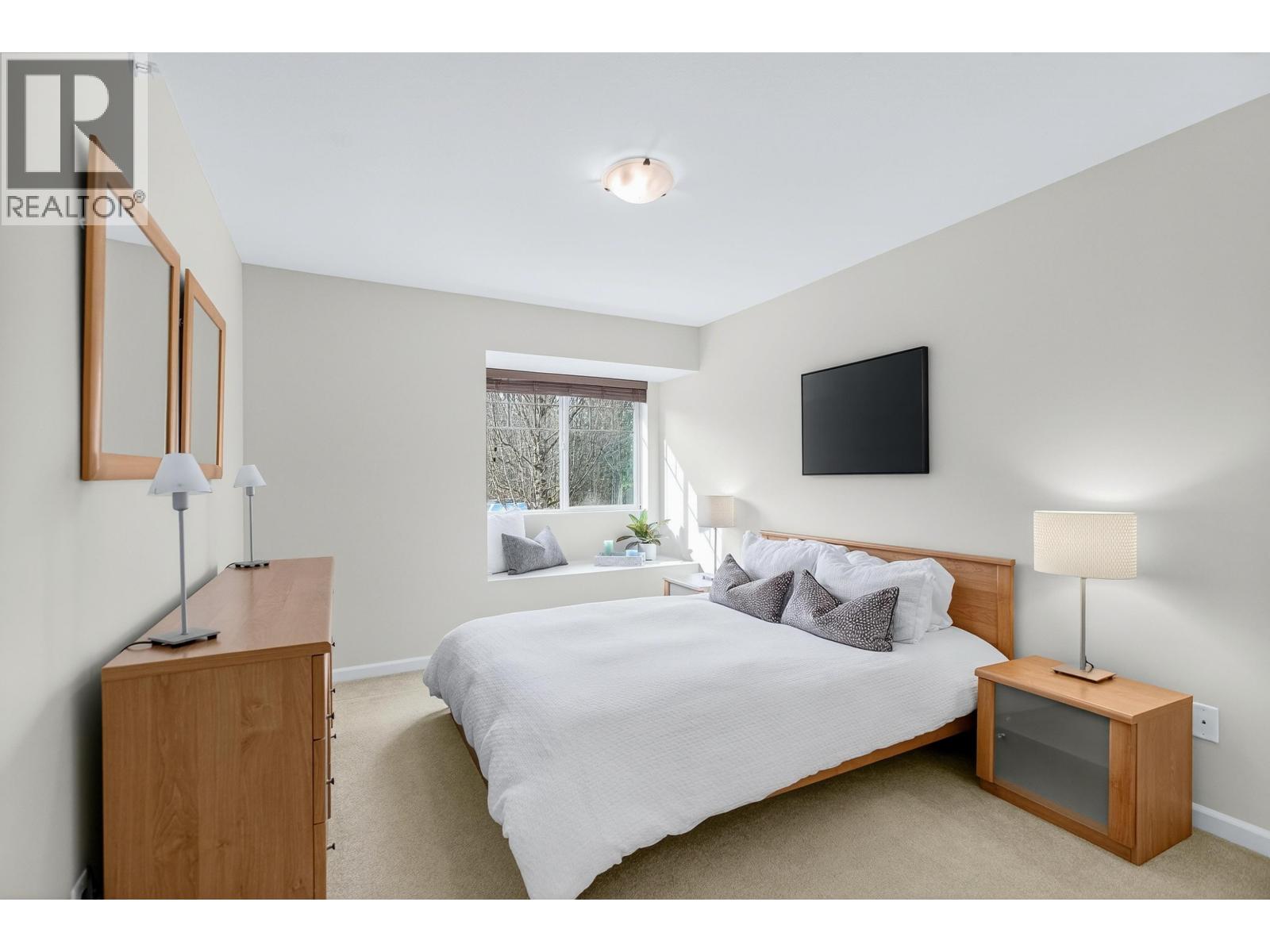 24409 KIMOLA DRIVE, Maple Ridge