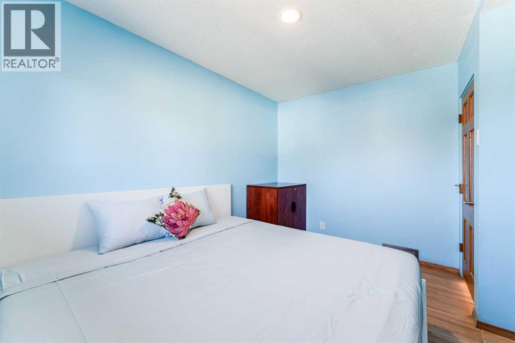 Single Family House Bungalow for Sale in  Cottonwood Crescent SE Southview Calgary 