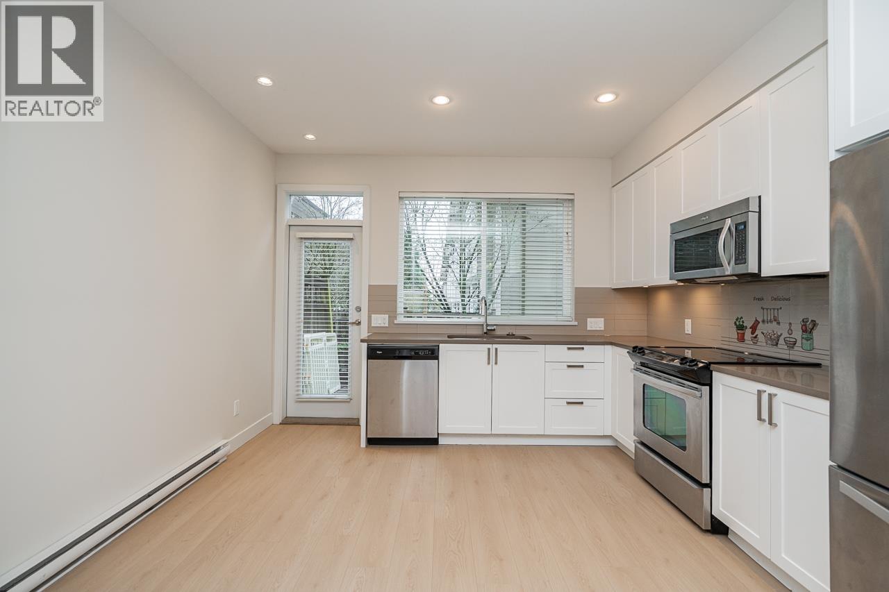 28 7458 BRITTON STREET, Burnaby