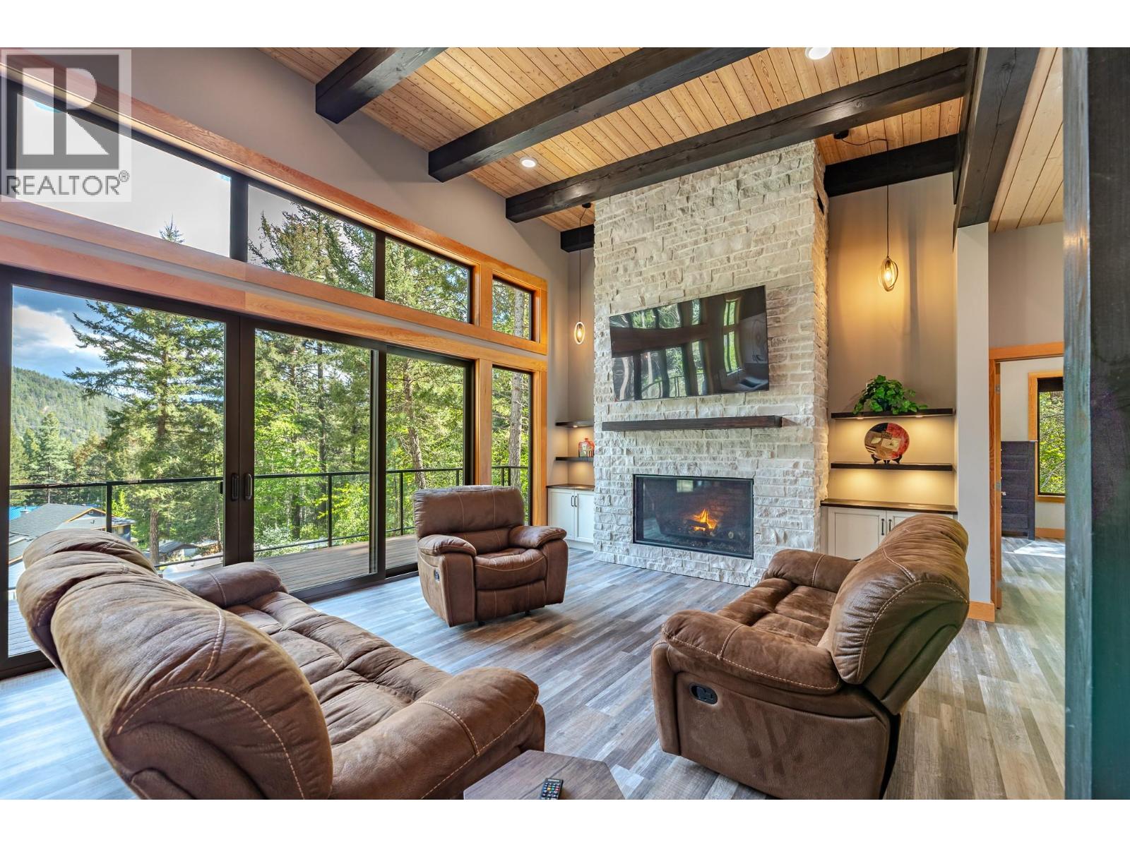 2894 Coalmont Road, Tulameen