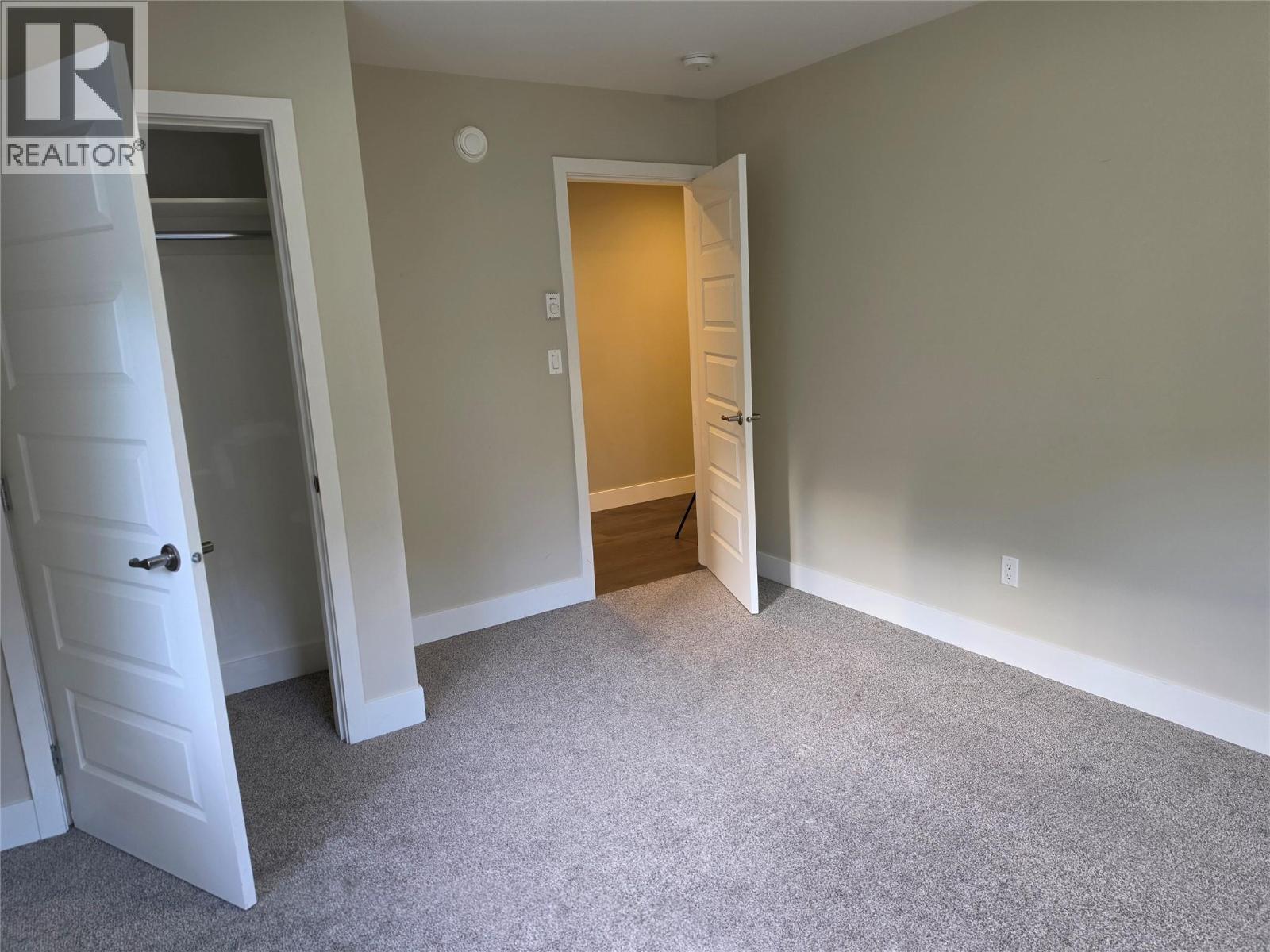 2410 PERRIER Lane Unit# B, Nelson