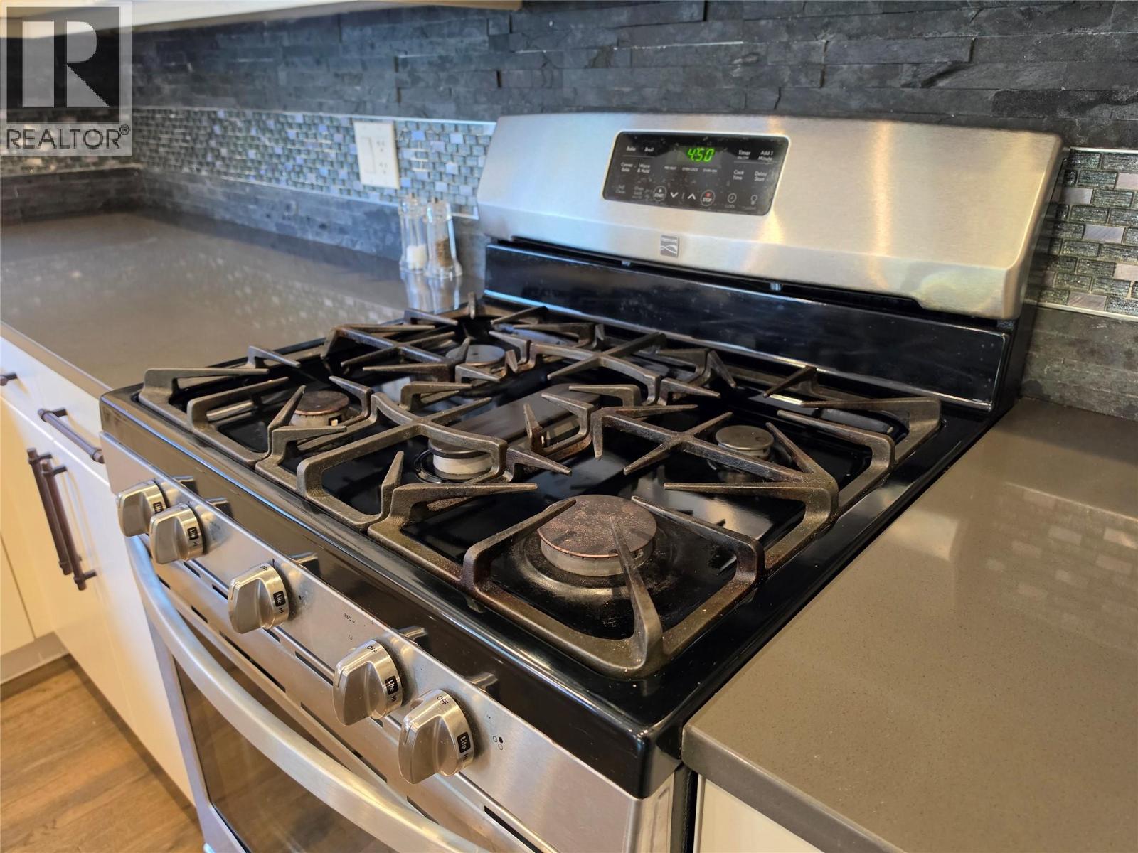 2410 PERRIER Lane Unit# B, Nelson