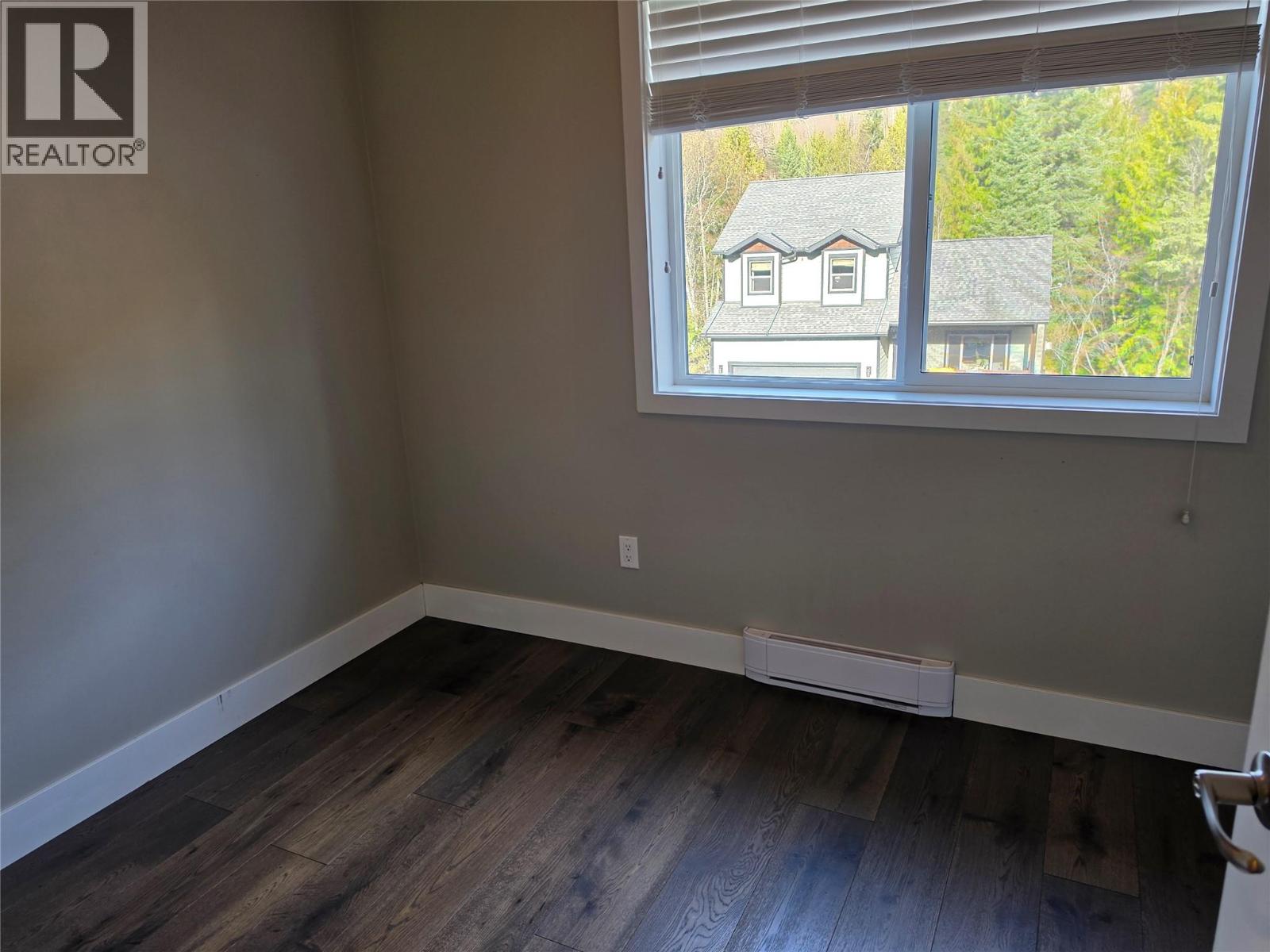 2410 PERRIER Lane Unit# B, Nelson