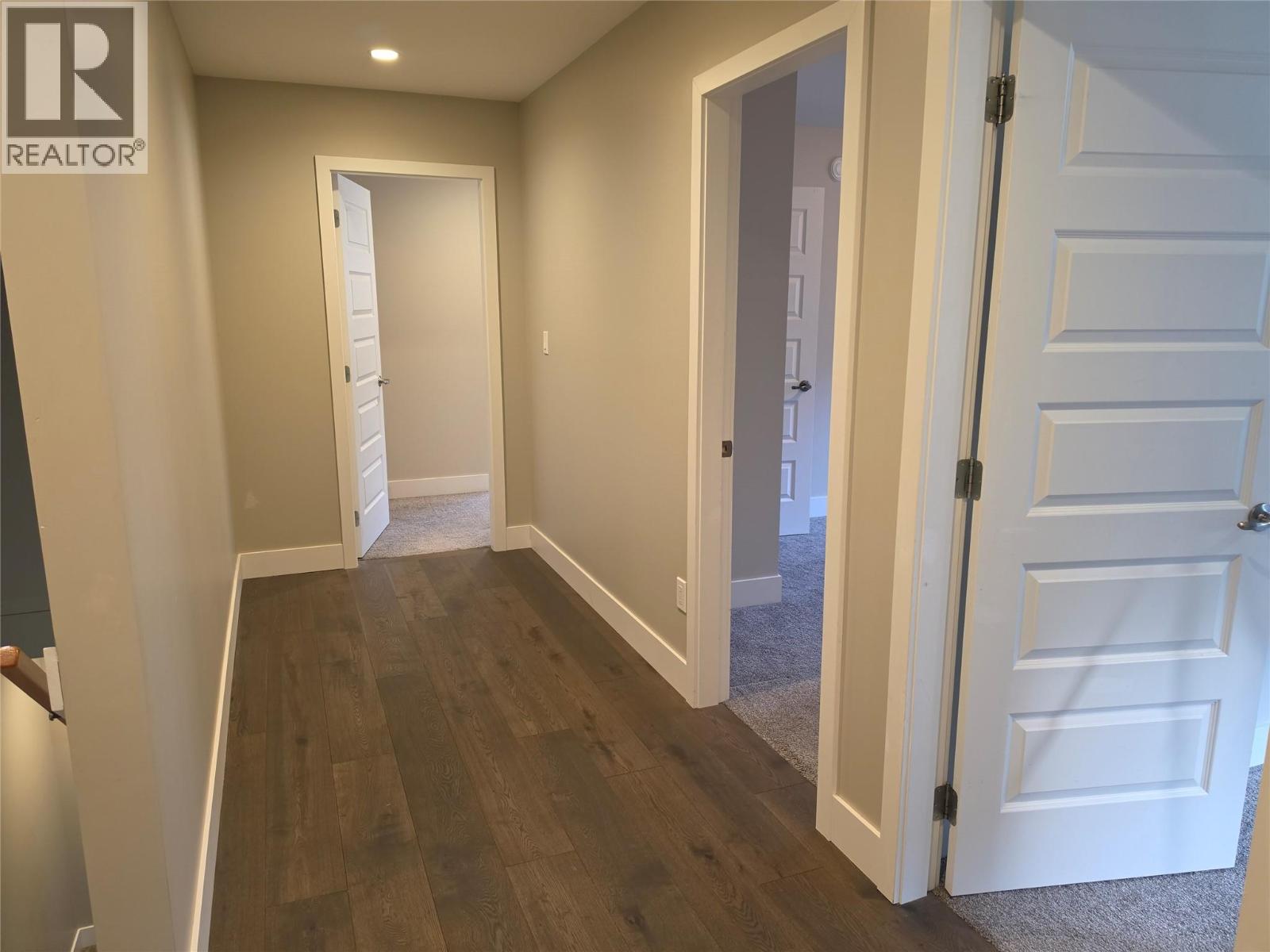 2410 PERRIER Lane Unit# B, Nelson