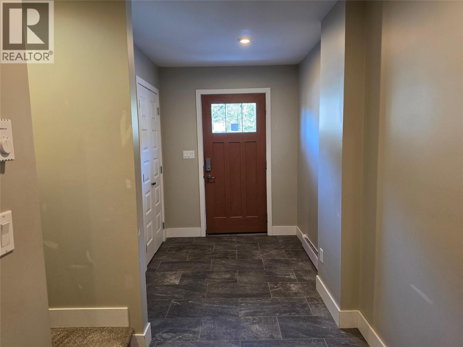 2410 PERRIER Lane Unit# B, Nelson