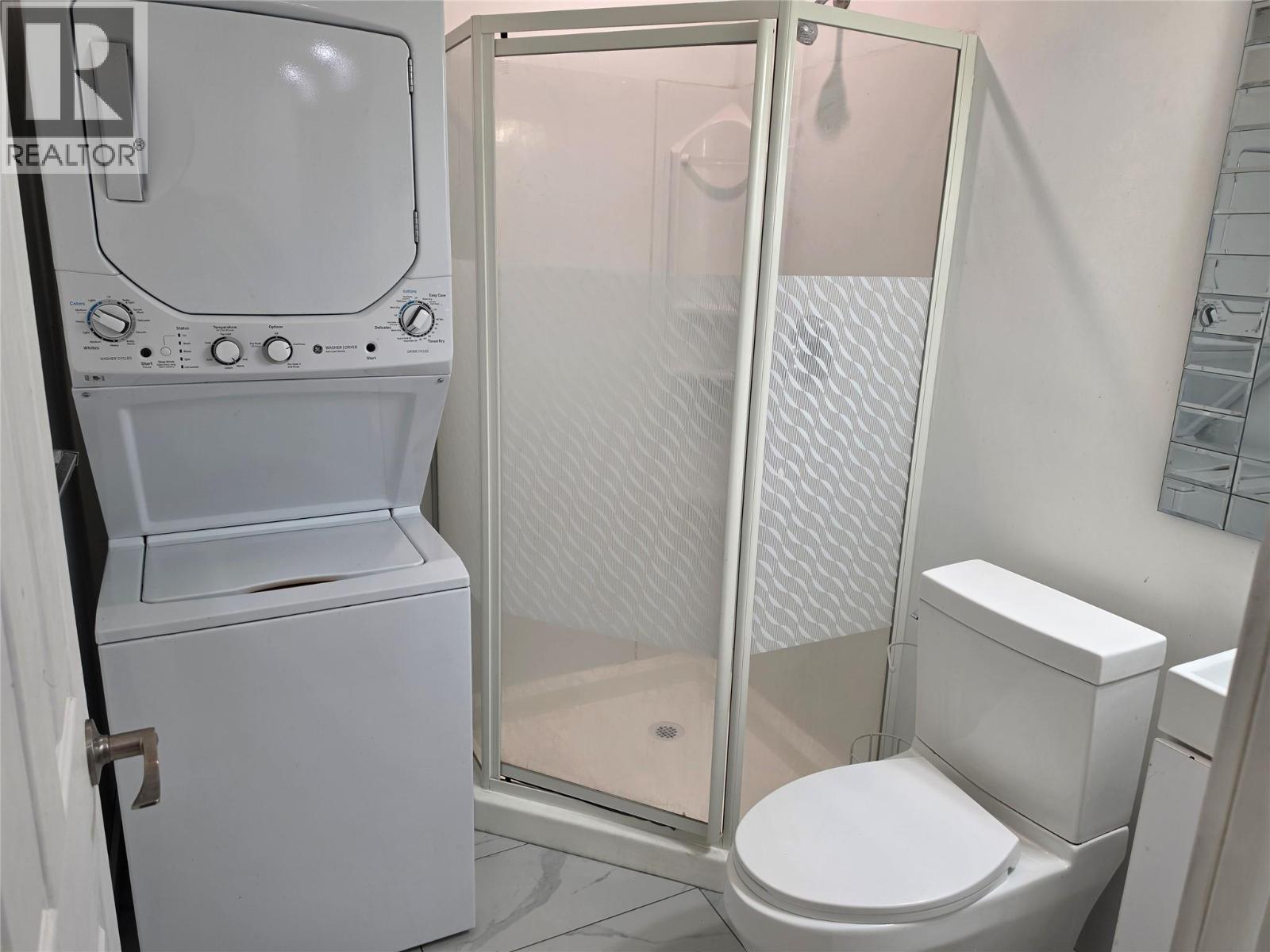 2410 PERRIER Lane Unit# B, Nelson