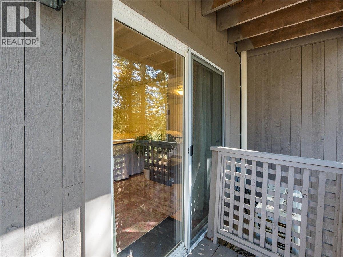 4 Monashee Place, Rossland