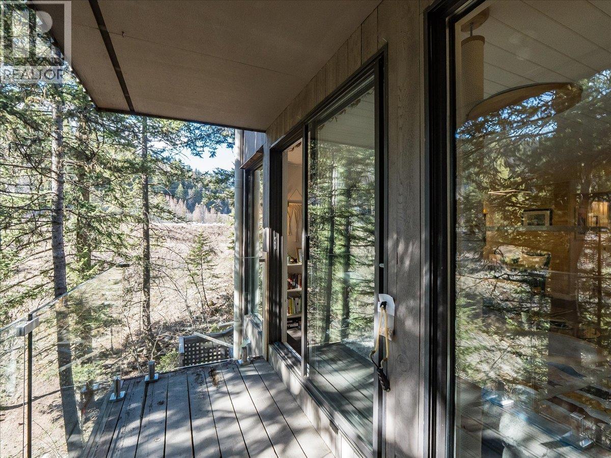 4 Monashee Place, Rossland