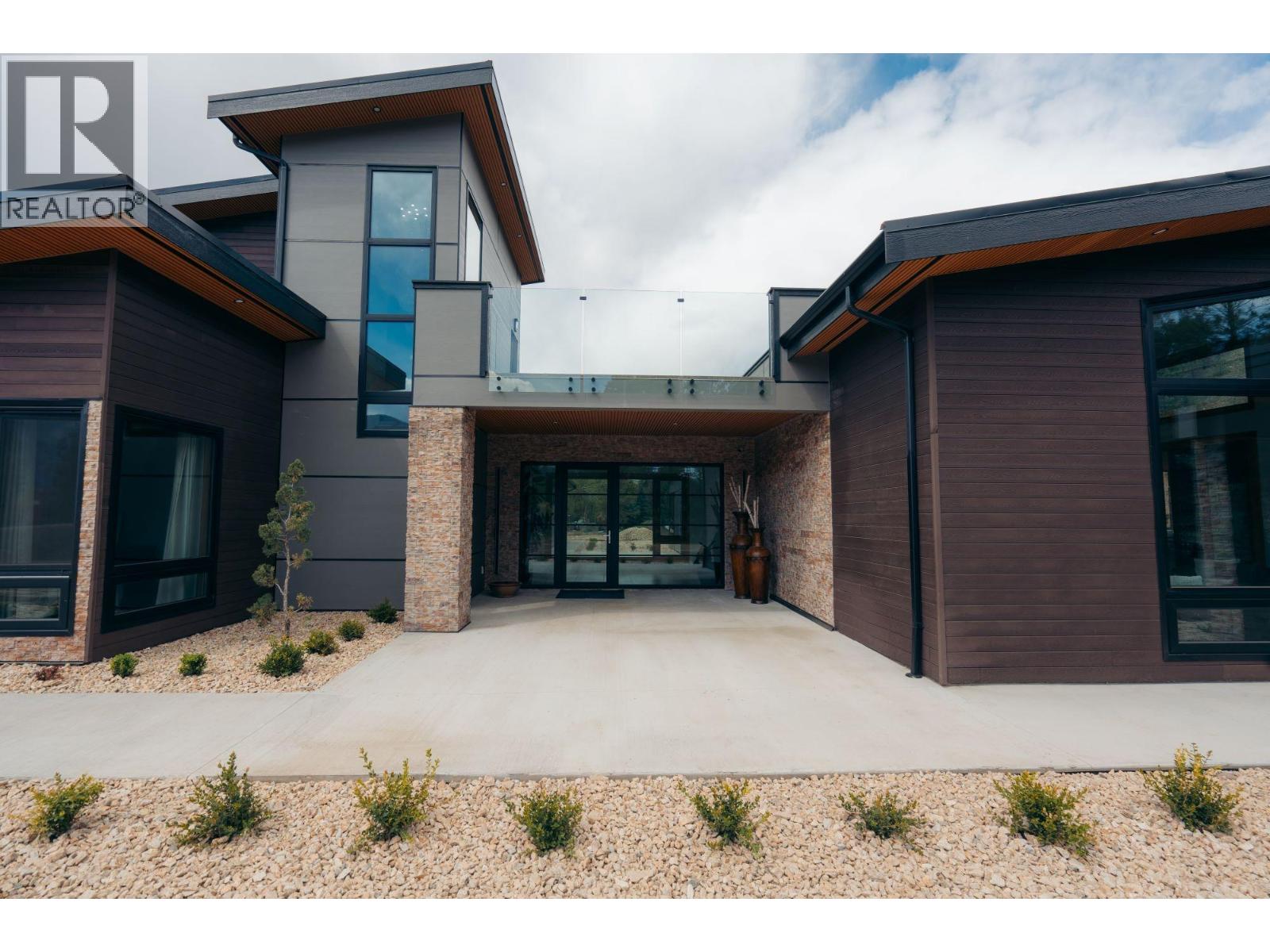 2465 COALCHUTE ROAD - 10