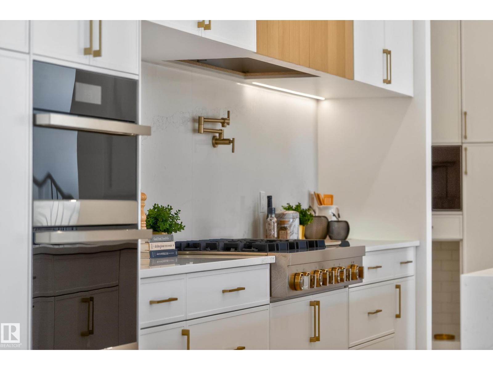 10342 138 ST NW - Image 2