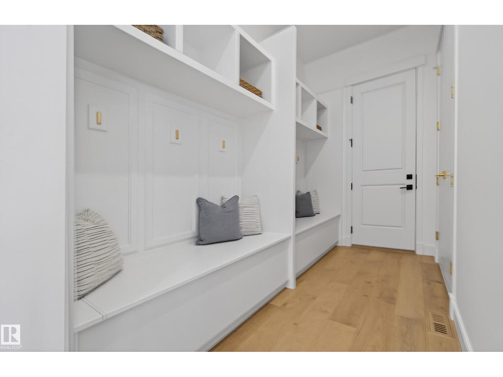 10342 138 ST NW - 22