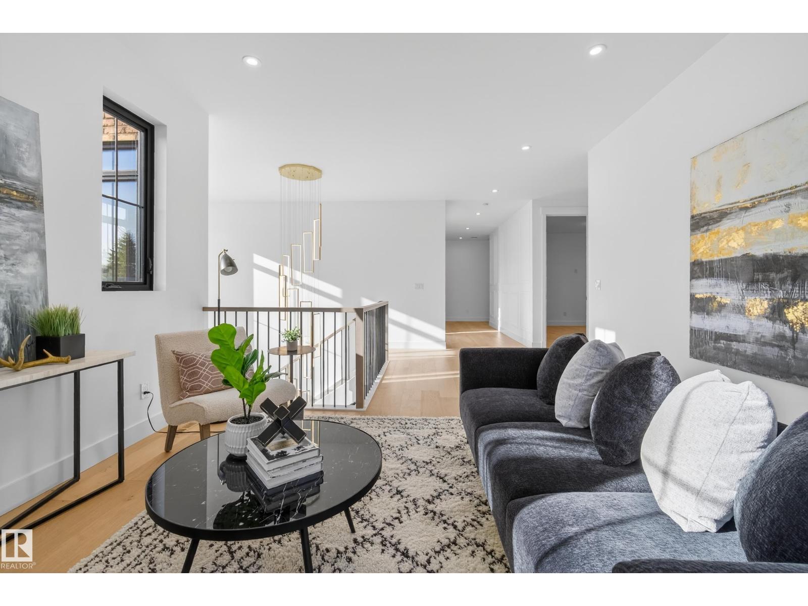 10342 138 ST NW - 34