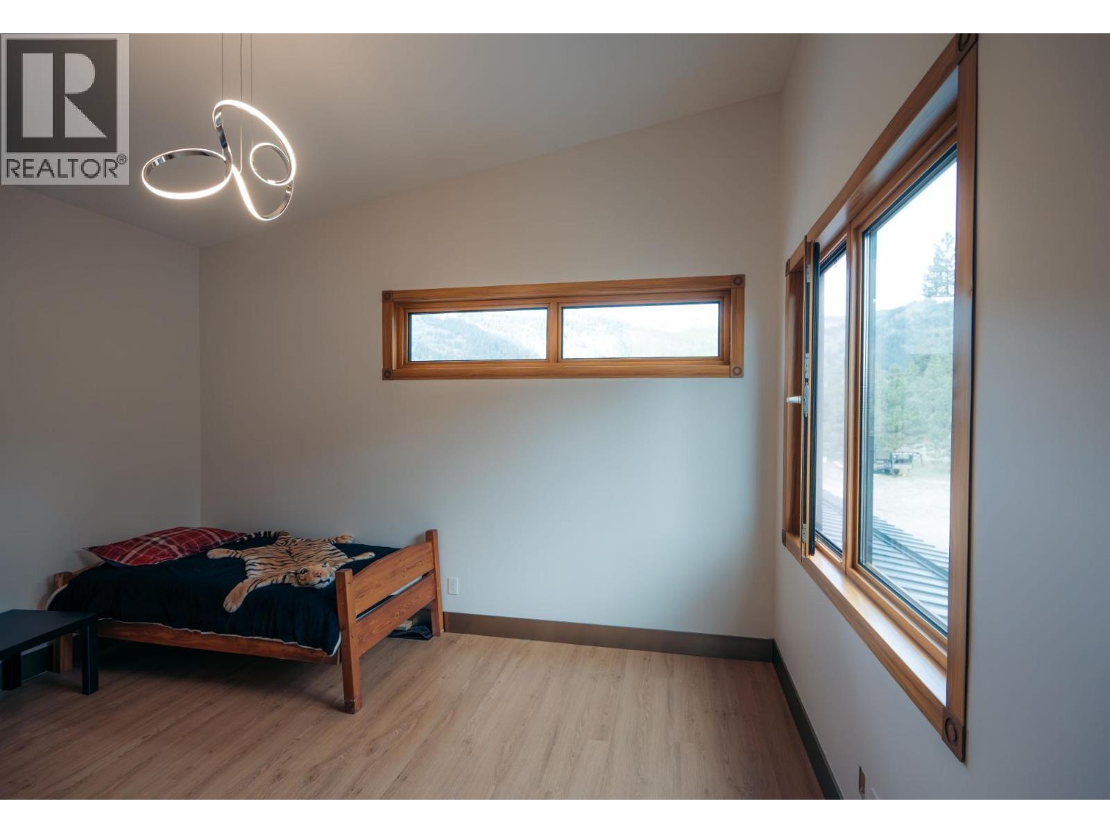 2465 COALCHUTE Road - 42