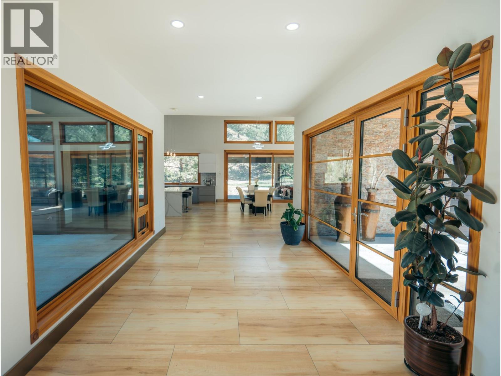 2465 COALCHUTE Road - 15