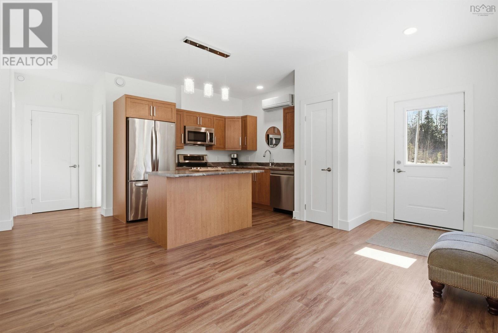 4938/4940 HIGHWAY 2 - 20