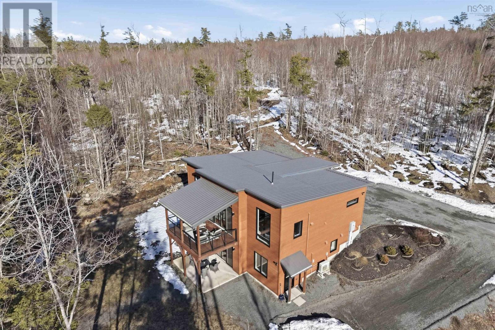 4938/4940 HIGHWAY 2 - Image 2