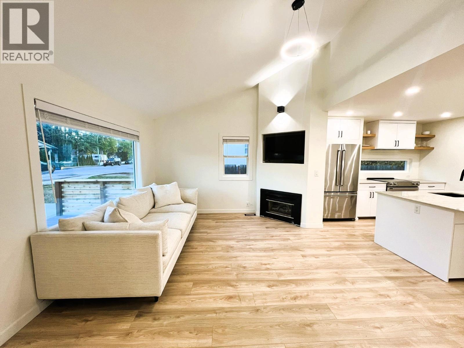 2174 Richter Avenue - 9