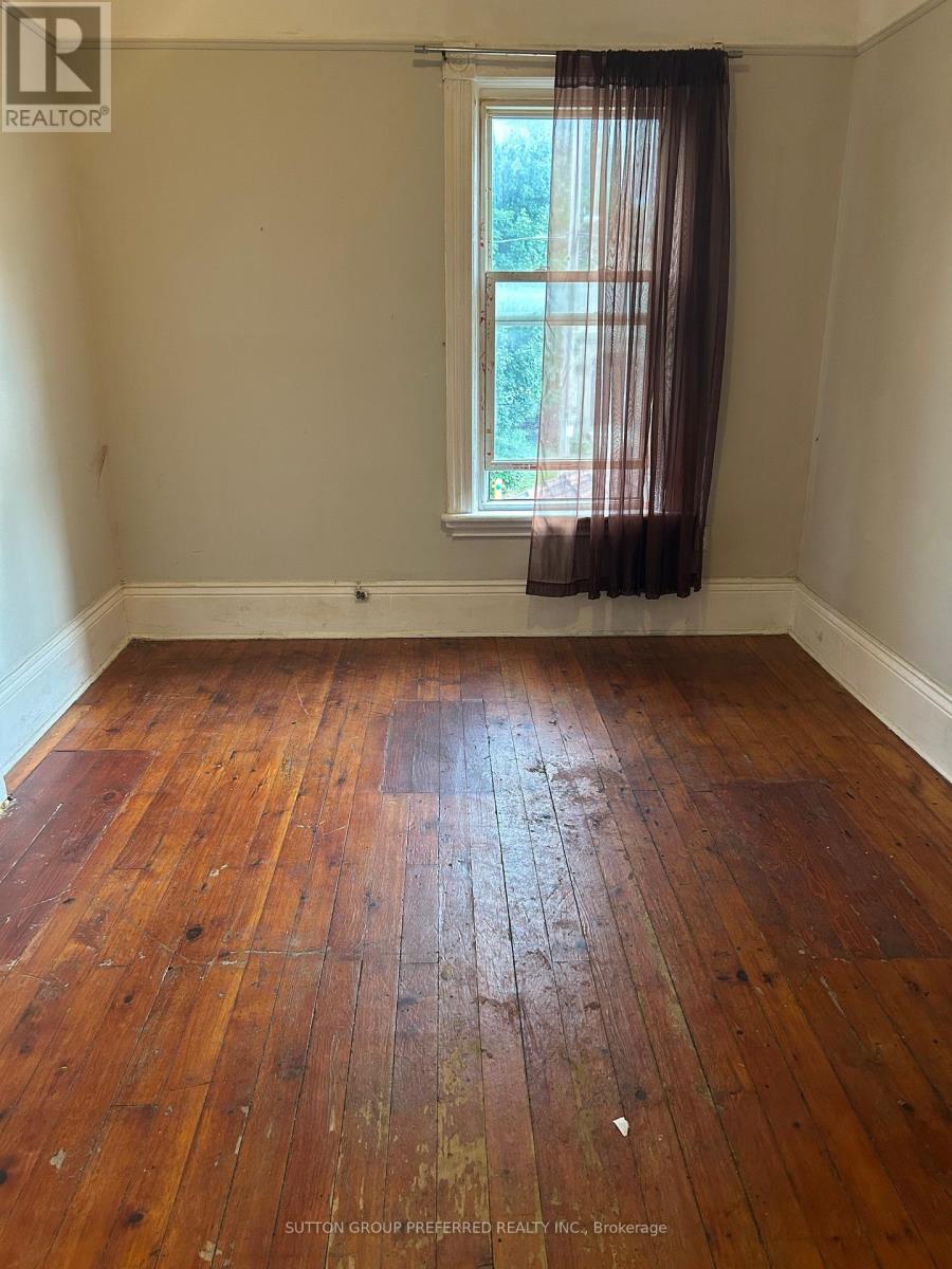 51 STANLEY STREET - 24