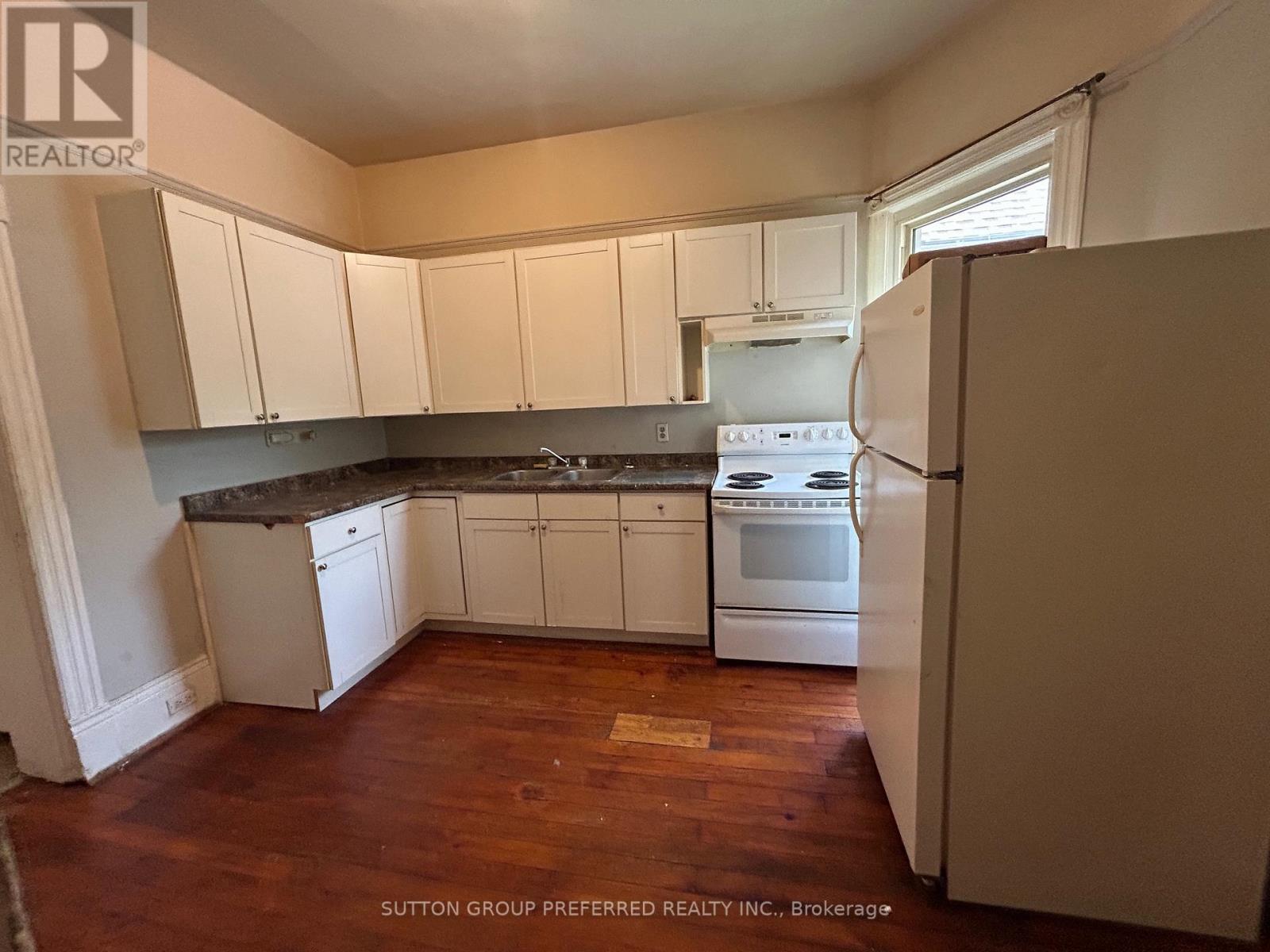 51 STANLEY STREET - 26