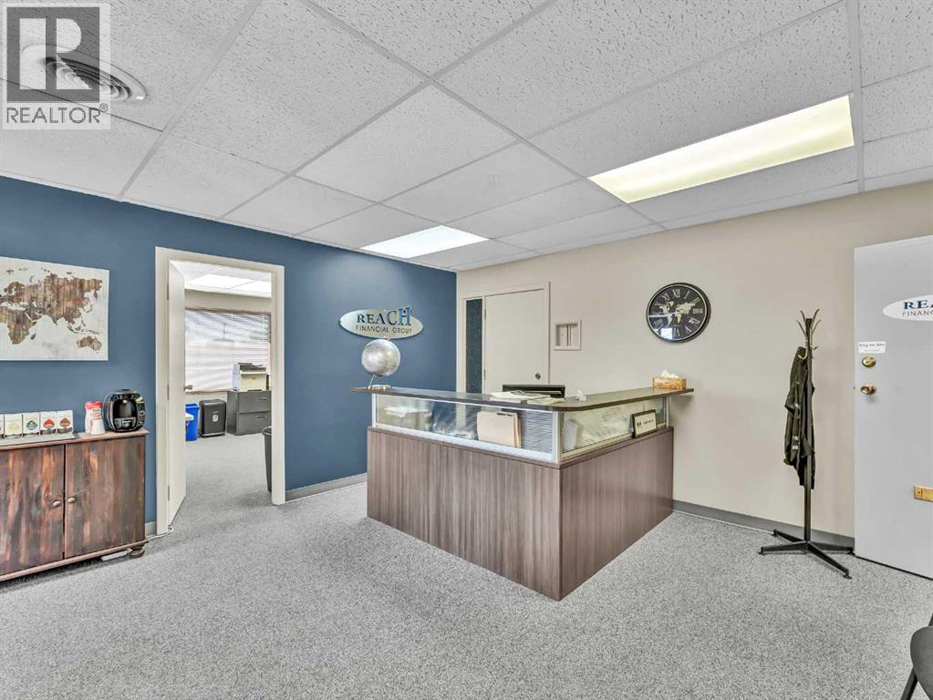 201A, 140 Maple Avenue SE