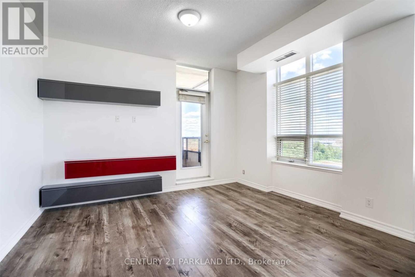 #1114 9225 JANE STREET - 14