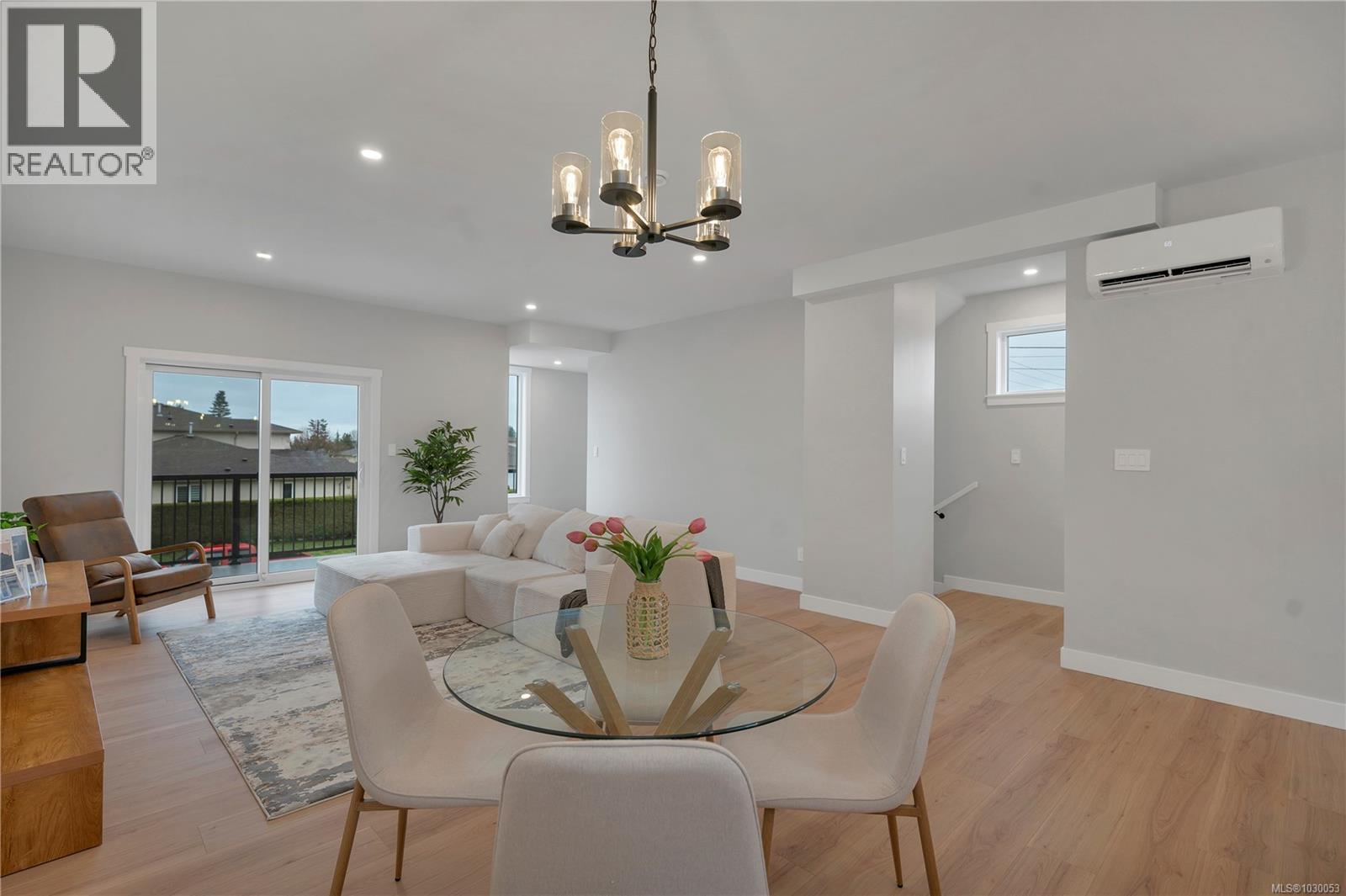 2022A Galerno Rd, Campbell River