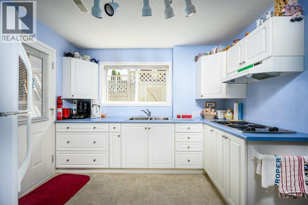 809 Cavalier Drive, Vernon