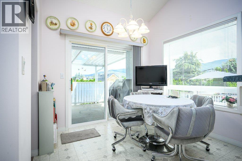 809 Cavalier Drive, Vernon